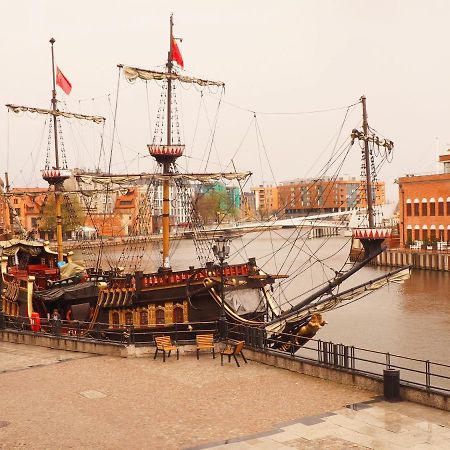 Grand-Tourist River Side Apartments Gdansk Bagian luar foto